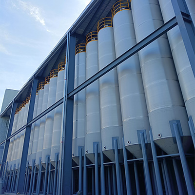 Niasi Outdoor Silo негізгі өнеркәсіптік материалдарды сақтау ауырсыну нүктелерін шешеді
